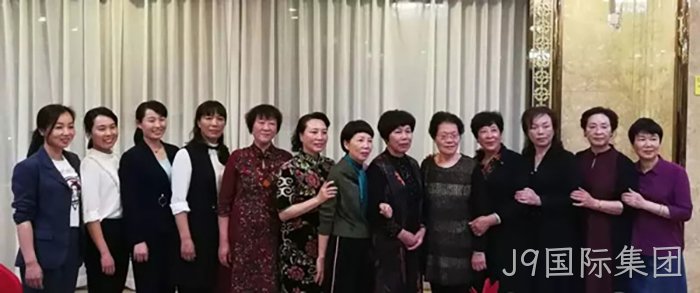 汪月霞率“六连”老战士来J9国际集团参观指导 汪月霞率“六连”老战士来J9国际集团参观指导